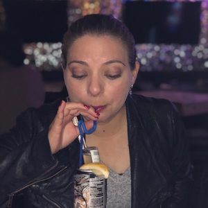 Meet your Posher, Celeste